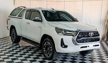 REVO 4WD 2021 2.8G MT SMART CAB WHITE  6382 full