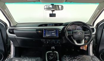 REVO 4WD 2020 2.4E MT SMART CAB SILVER  3696 full