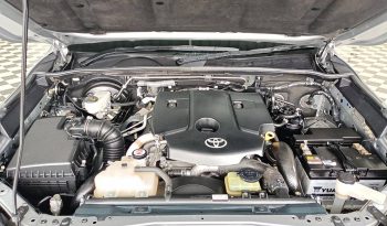 REVO 4WD 2020 2.4E MT SMART CAB SILVER  3696 full