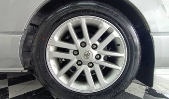 TOYOTA 2WD 2018 3.0 MT COMMUTER SILVER  6380 full