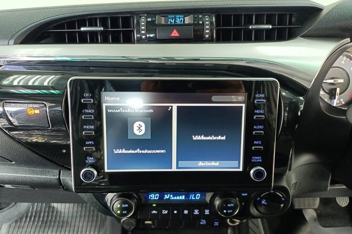 REVO 4WD 2022 2.8G AT DOUBLE CAB SILVER  3453 full