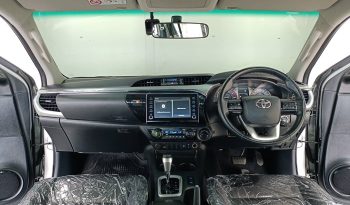 REVO 4WD 2022 2.8G AT DOUBLE CAB SILVER  3453 full