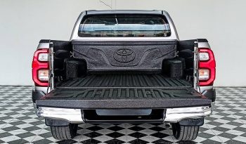 REVO 4WD 2022 2.8G AT DOUBLE CAB SILVER  3453 full