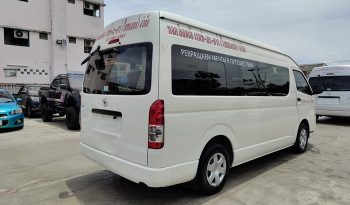 TOYOTA 2WD 2018 3.0 MT COMMUTER WHITE  9590 full