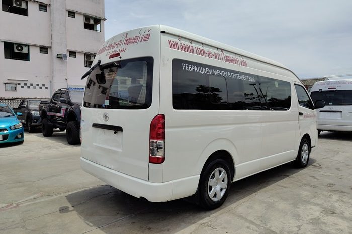 TOYOTA 2WD 2018 3.0 MT COMMUTER WHITE  9590 full