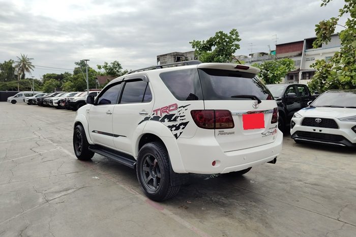 TOYOTA 4WD 2007 2.7V AT FORTUNER WHITE  4790 full
