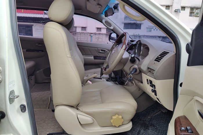 TOYOTA 4WD 2007 2.7V AT FORTUNER WHITE  4790 full