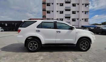 TOYOTA 4WD 2005 2.7V AT FORTUNER WHITE  6119 full