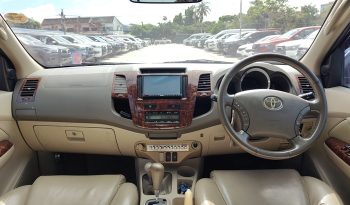 TOYOTA 4WD 2005 2.7V AT FORTUNER WHITE  6119 full