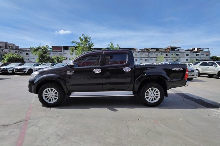 VIGO 4WD 2012 3.0G AT DOUBLE CAB BLACK  4886 full