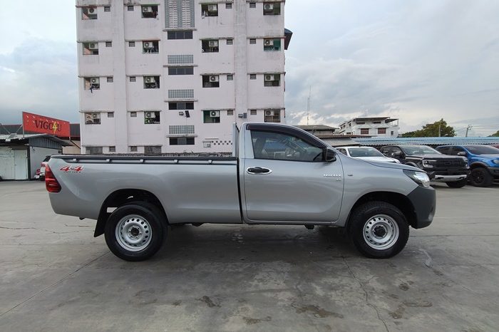 REVO 4WD 2019 2.8J MT STANDARD SILVER  1150 full
