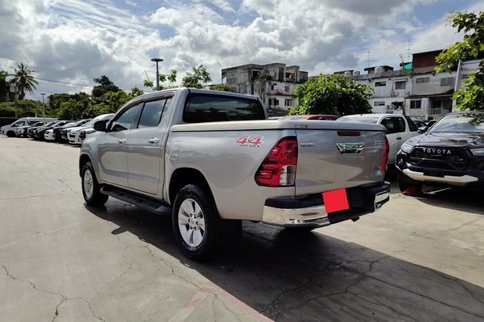 REVO 4WD 2017 2.8G AT DOUBLE CAB SILVER  2801 full
