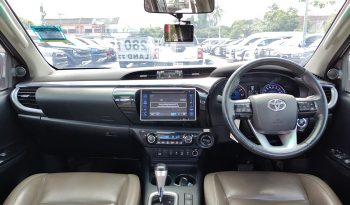 REVO 4WD 2017 2.8G AT DOUBLE CAB SILVER  2801 full