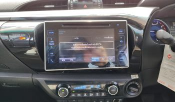 REVO 4WD 2017 2.8G AT DOUBLE CAB SILVER  2801 full