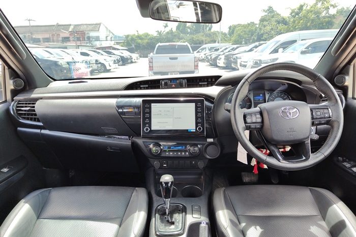 ROCCO 2WD 2022 2.4G AT DOUBLE CAB BLACK  8418 full