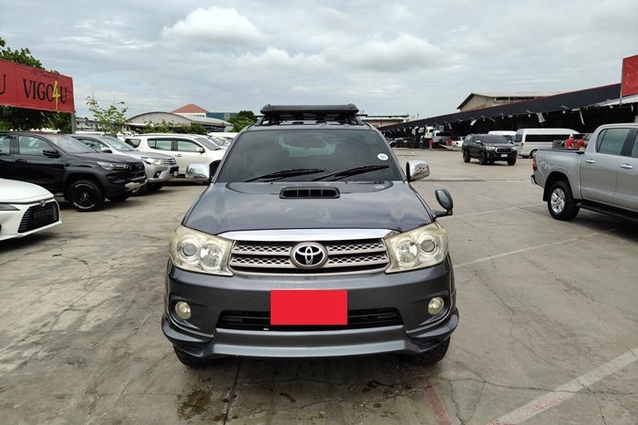 TOYOTA 4WD 2005 2.7V AT FORTUNER DARK GREY  2416 full