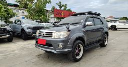 TOYOTA 4WD 2005 2.7V AT FORTUNER DARK GREY  2416
