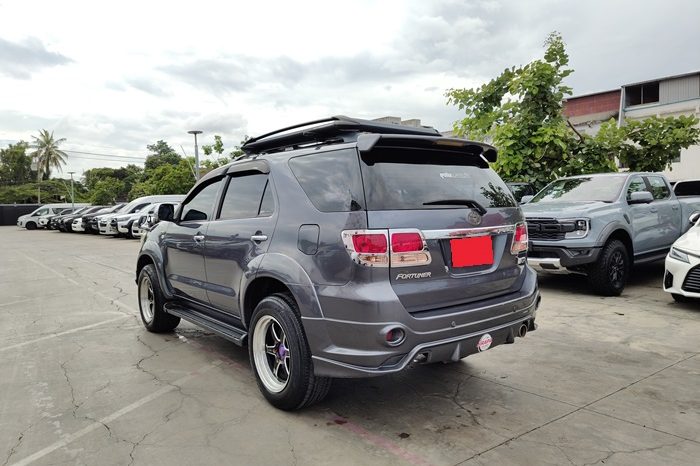 TOYOTA 4WD 2005 2.7V AT FORTUNER DARK GREY  2416 full