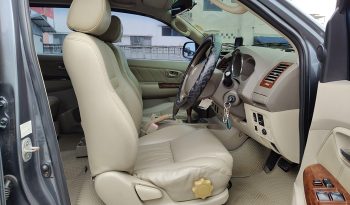 TOYOTA 4WD 2005 2.7V AT FORTUNER DARK GREY  2416 full