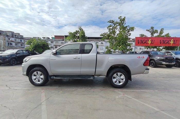 REVO 4WD 2020 2.4E MT SMART CAB SILVER  3695 full
