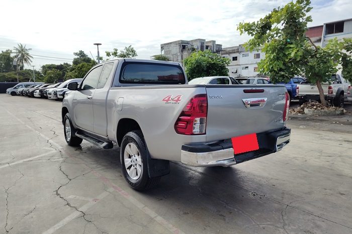 REVO 4WD 2020 2.4E MT SMART CAB SILVER  3695 full