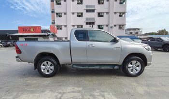 REVO 4WD 2020 2.4E MT SMART CAB SILVER  3695 full