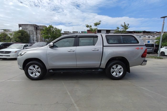 REVO 4WD 2017 2.8G AT DOUBLE CAB SILVER  437 full