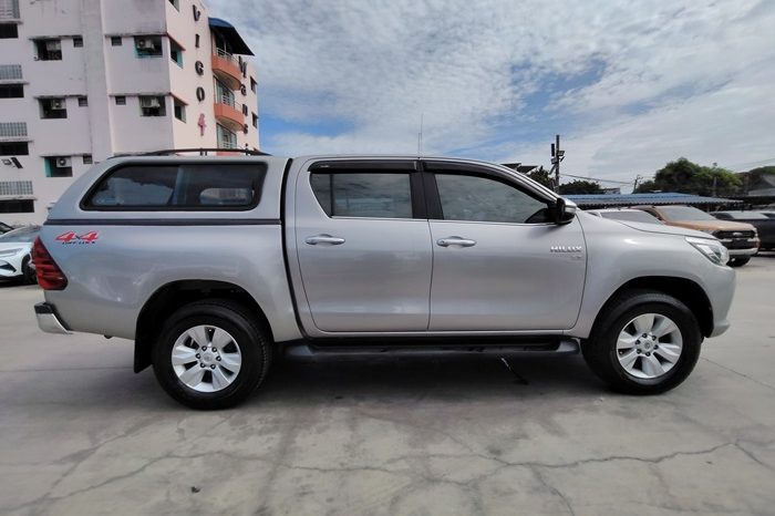 REVO 4WD 2017 2.8G AT DOUBLE CAB SILVER  437 full