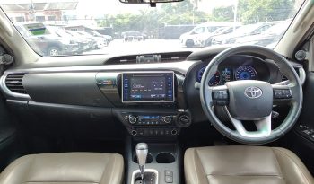 REVO 4WD 2017 2.8G AT DOUBLE CAB SILVER  437 full