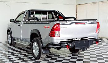 REVO 4WD 2019 2.8J MT STANDARD SILVER  1150 full