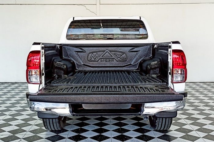 REVO 4WD 2020 2.8G AT DOUBLE CAB WHITE  4263 full
