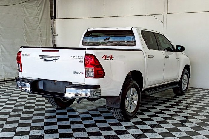 REVO 4WD 2020 2.8G AT DOUBLE CAB WHITE  4263 full