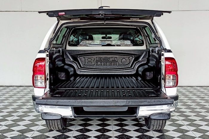REVO 4WD 2020 2.8G AT DOUBLE CAB WHITE  8581 full