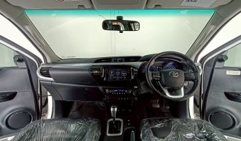 REVO 4WD 2020 2.8G AT DOUBLE CAB WHITE  8581 full