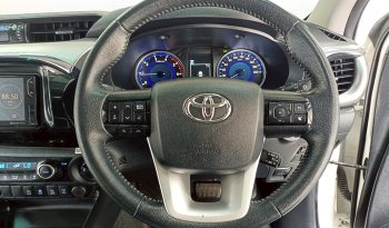REVO 4WD 2020 2.8G AT DOUBLE CAB WHITE  8581 full