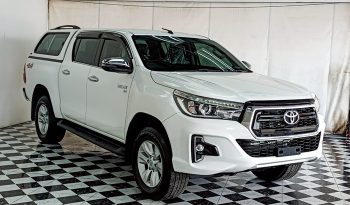 REVO 4WD 2020 2.8G AT DOUBLE CAB WHITE  8581 full