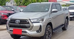 REVO 4WD 2021 2.4E MT DOUBLE CAB SILVER  2094