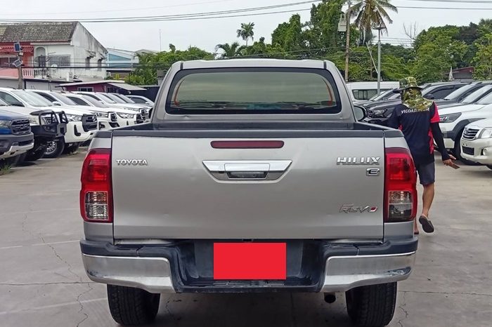 REVO 4WD 2020 2.4E MT SMART CAB SILVER  3681 full