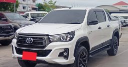 ROCCO PRE 2019 2.8G AT DOUBLE CAB WHITE  34