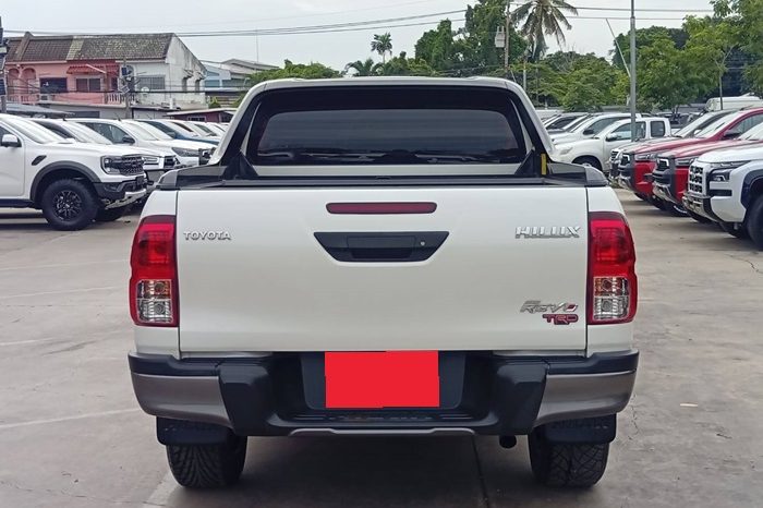 ROCCO PRE 2019 2.8G AT DOUBLE CAB WHITE  34 full