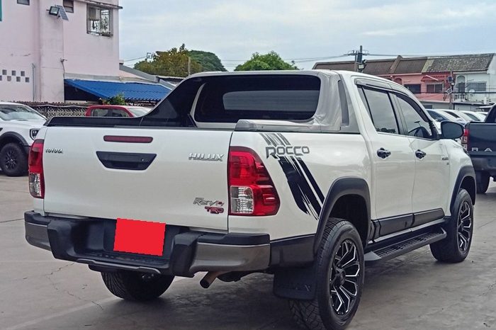 ROCCO PRE 2019 2.8G AT DOUBLE CAB WHITE  34 full