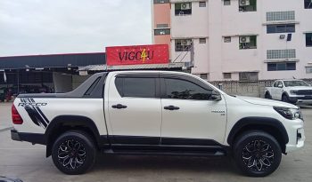 ROCCO PRE 2019 2.8G AT DOUBLE CAB WHITE  34 full