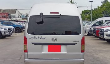 TOYOTA 2WD 2018 3.0 AT COMMUTER SILVER  3487 full