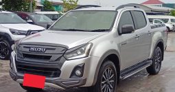 ISUZU 4WD 2019 3.0 AT DOUBLE CAB SILVER  2108