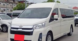TOYOTA 2019 2WD 2.8 MT COMMUTER WHITE  2457