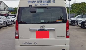 TOYOTA 2019 2WD 2.8 MT COMMUTER WHITE  2457 full