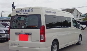 TOYOTA 2019 2WD 2.8 MT COMMUTER WHITE  2457 full