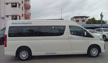 TOYOTA 2019 2WD 2.8 MT COMMUTER WHITE  2457 full