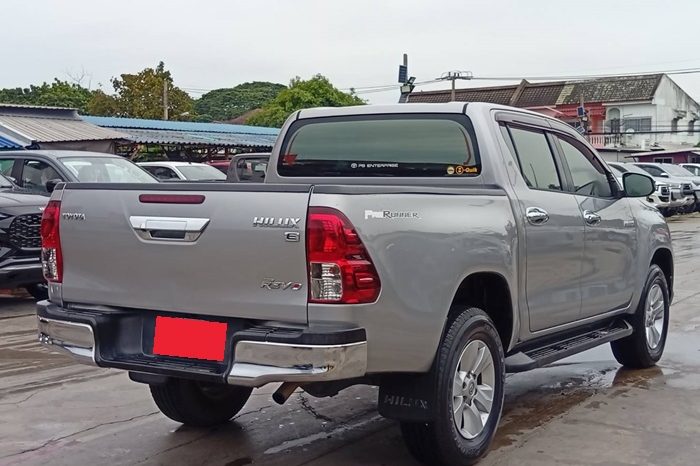 REVO PRE 2018 2.4E AT DOUBLE CAB SILVER  5193 full