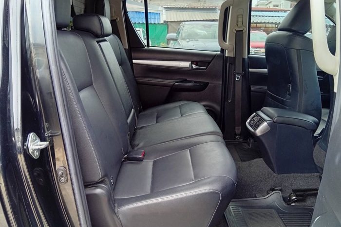 REVO 4WD 2021 2.8G AT DOUBLE CAB BLACK  6937 full